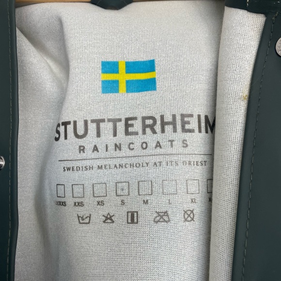 Stutterheim Stockholm Lightweight Matte Raincoat - men’s S - Picture 3 of 3